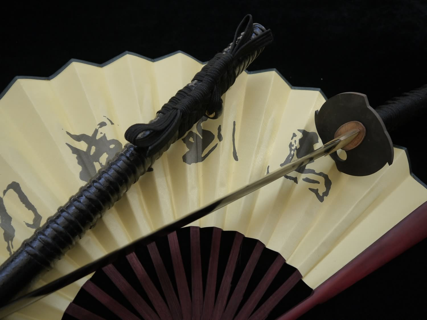 japanese bladed fan weapon