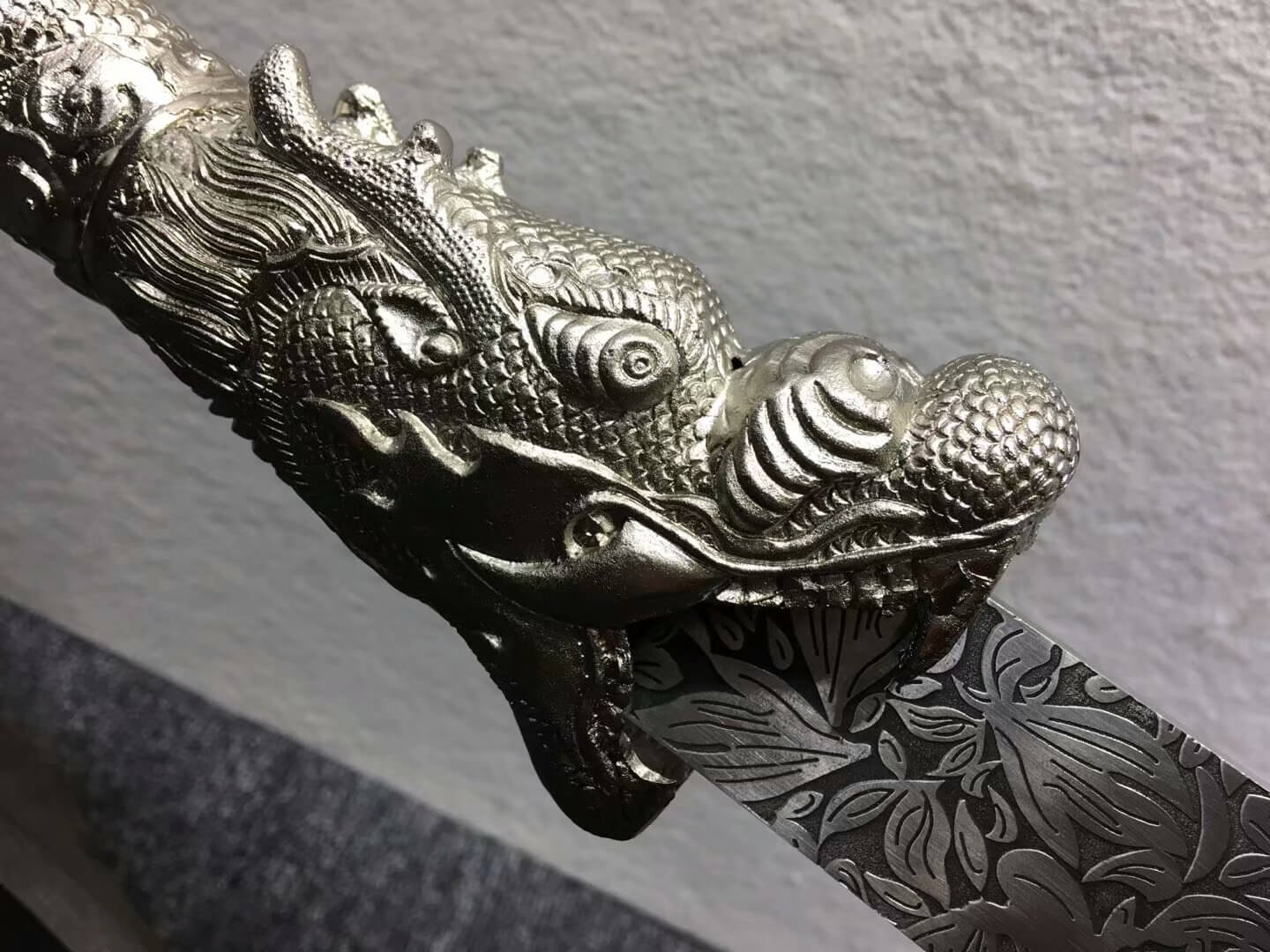 Dragon dao,High carbon steel etch blade,Leather,Alloy - Chinese sword shop
